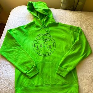 New Etsy hand designed Adventure Awaits Sweatshirt Men’s Medium.